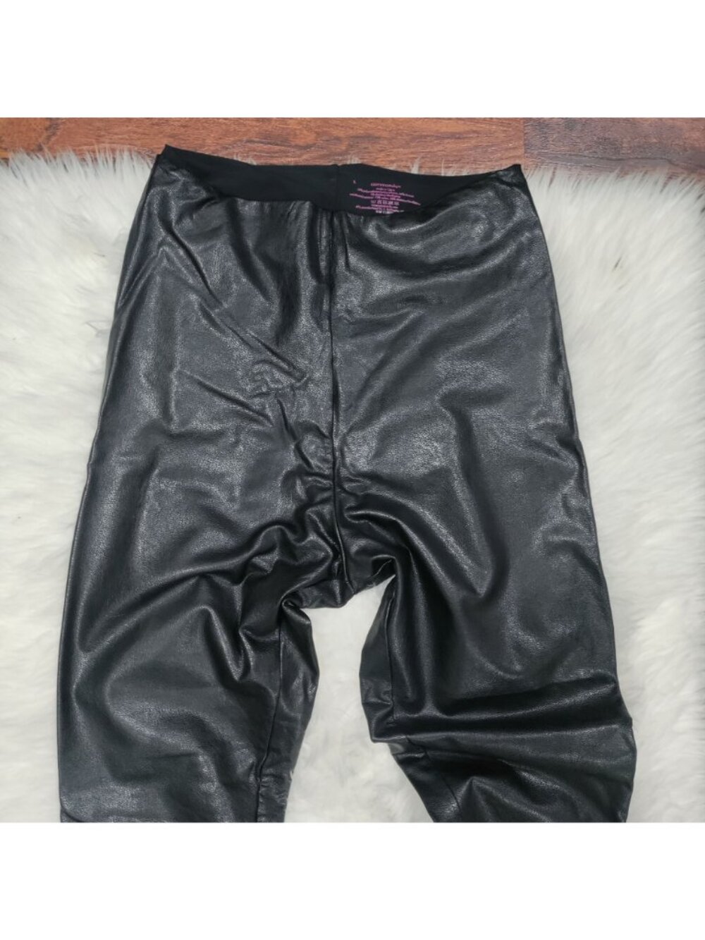 Commando Black Faux Leather High Waisted Stretch Legging Pants Women's Size Larg - Picture 5 of 10